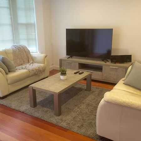 Chic Townhouse In North Adelaide别墅 外观 照片
